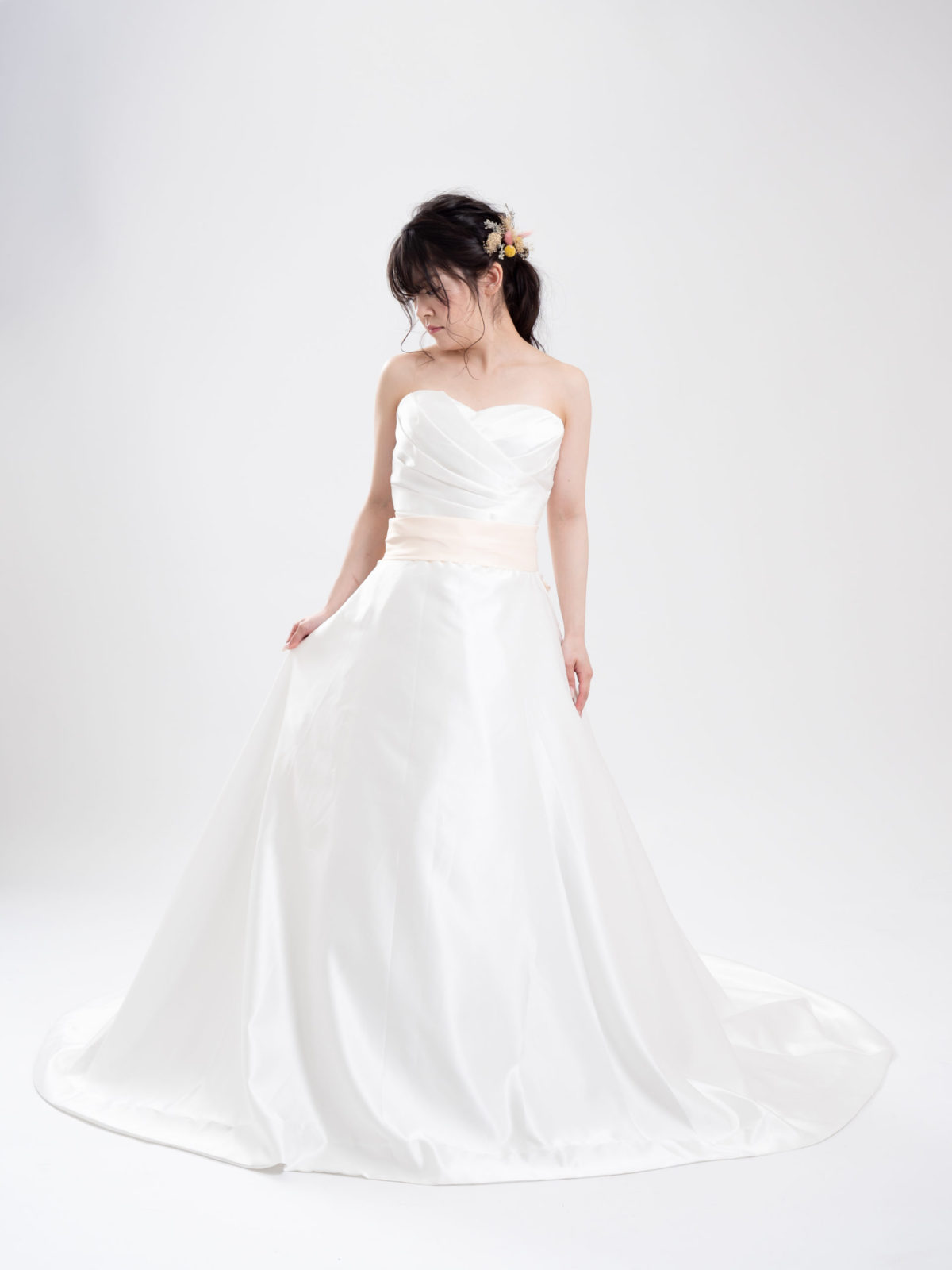 Weddingdress 025 ウェディングドレス カラードレスの格安レンタル 福岡 九州で和装の神社結婚式 和婚ならウェディングセレクト 和婚